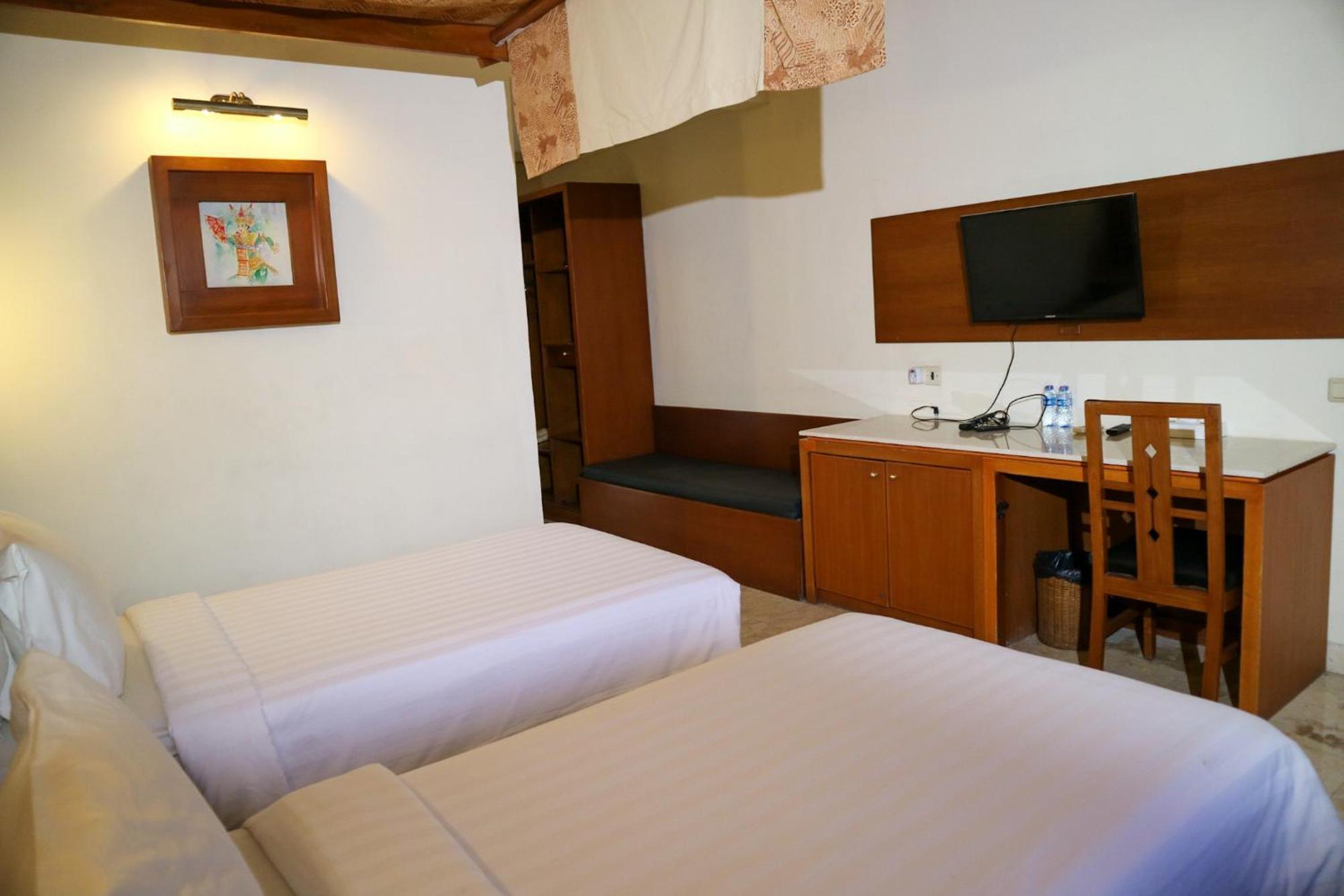 The Lagoon Bali Pool Hotel And Suites Легиан Экстерьер фото