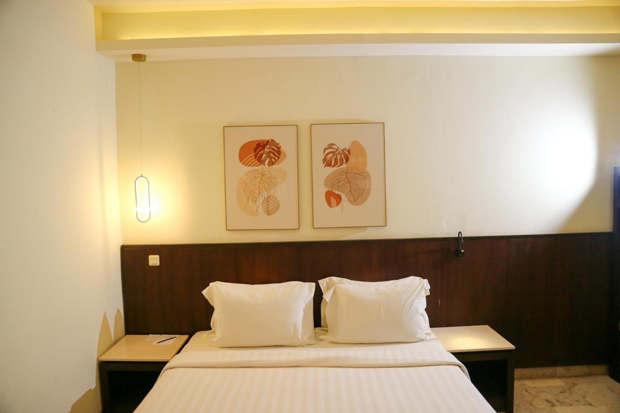 The Lagoon Bali Pool Hotel And Suites Легиан Экстерьер фото